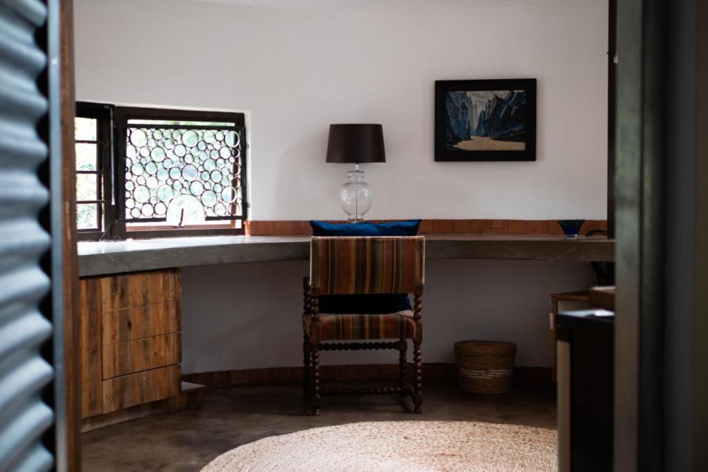 Bed and Breakfast Liedjiesbos Urban Olive Farm Bloemfontein Esterno foto